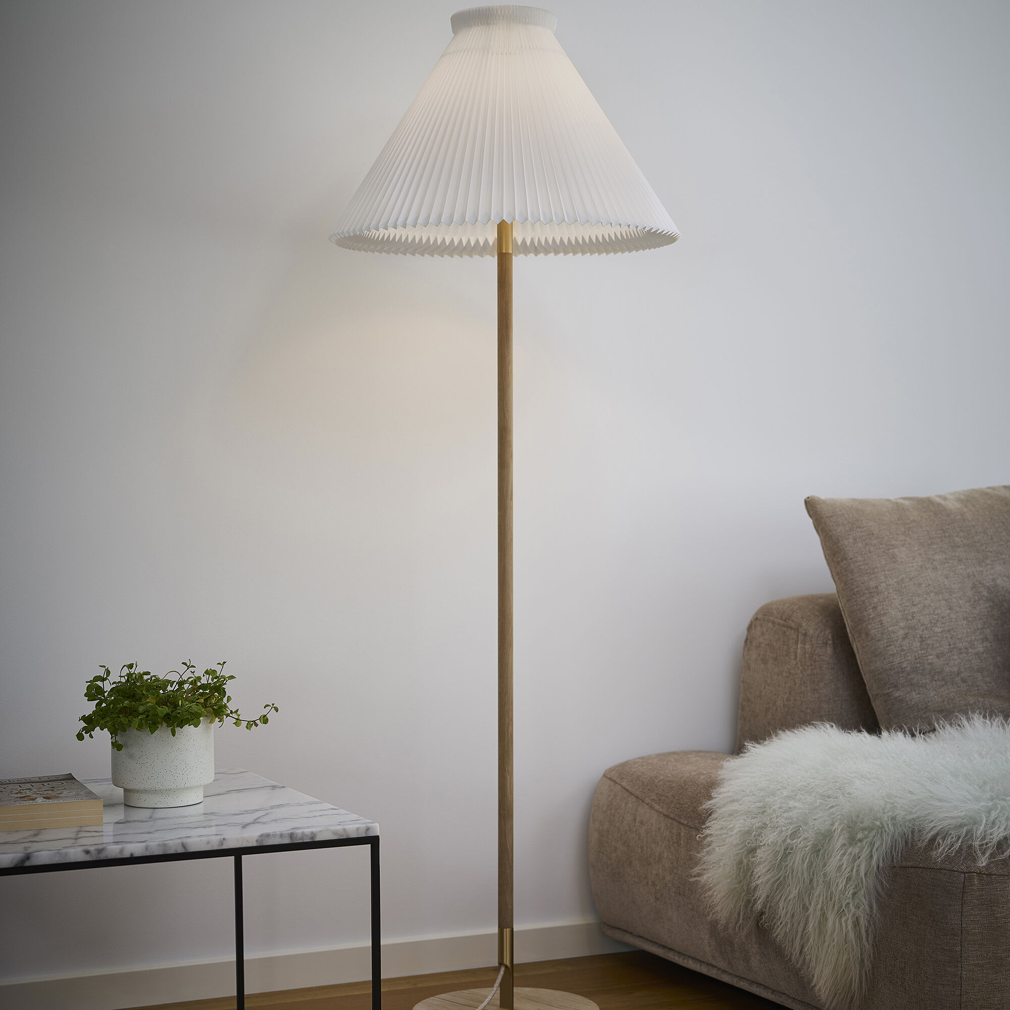 Paper shade floor deals lamp